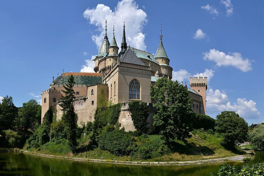 13 Famous Medieval Castles