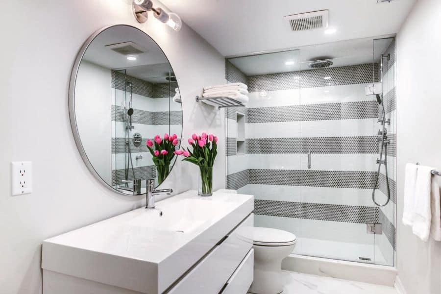 white contemporary bathroom