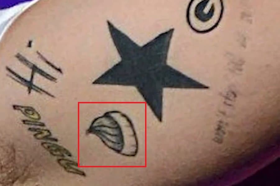 harry-styles-tattoo-image-16