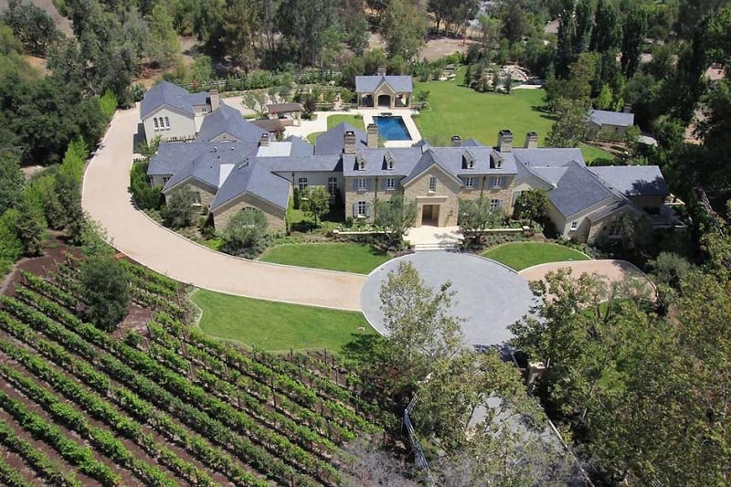 Kanye West & Kim Kardashian Expensive Home