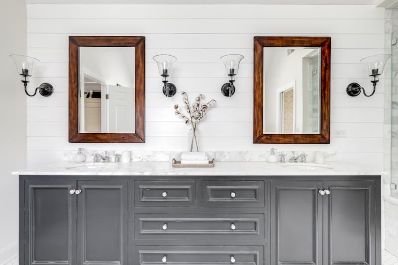 42 Shiplap Bathroom Ideas