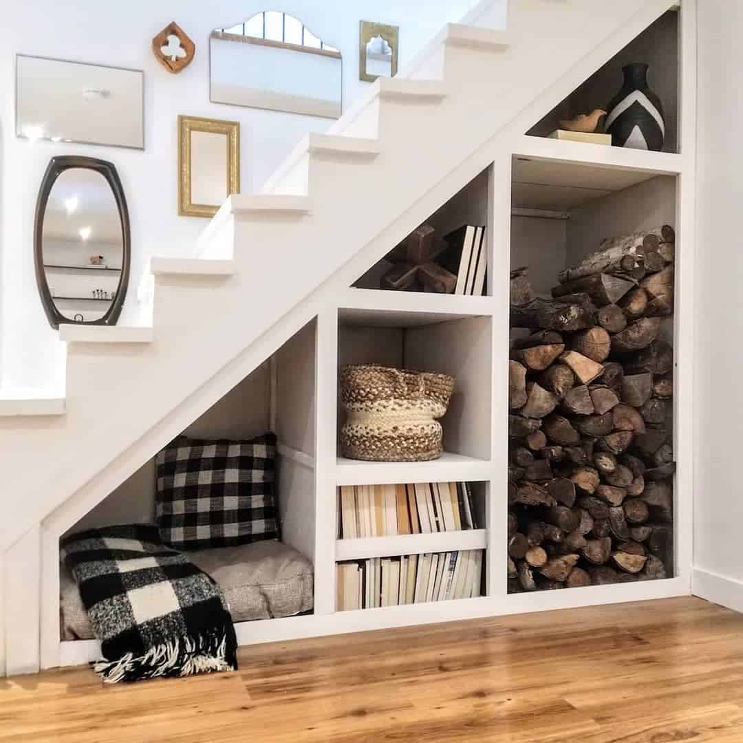 storage underneath staircase 